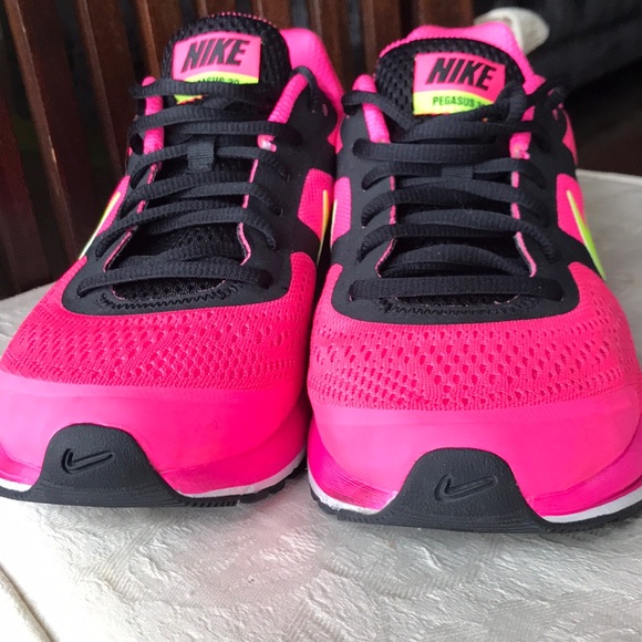 nike zoom pegasus 30